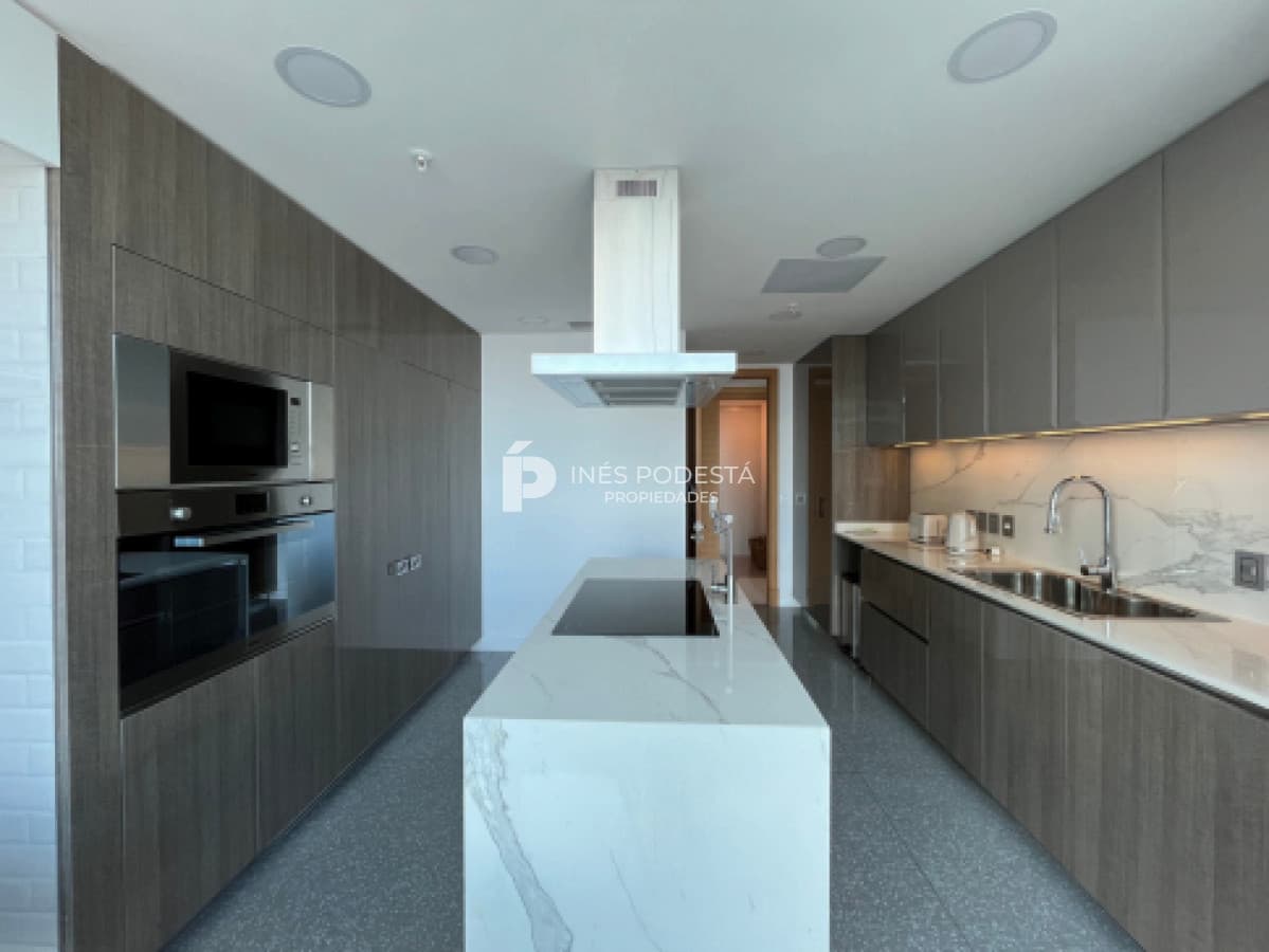 Apartamento ID.41291 - Venta 4 suites en Fendi