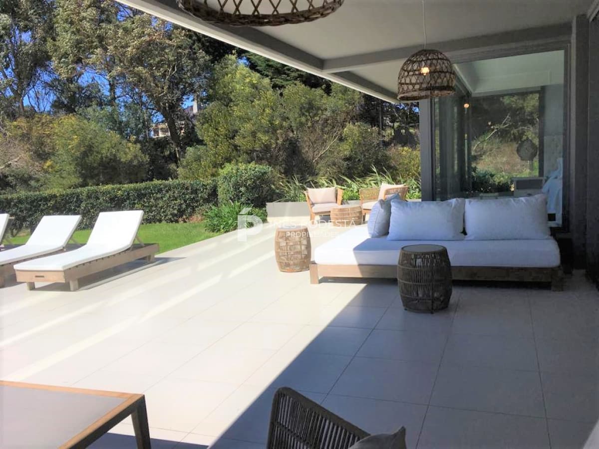 Apartamento ID.38262 - Tiburón terraza barra!!Excepcional planta baja con piscina propia.