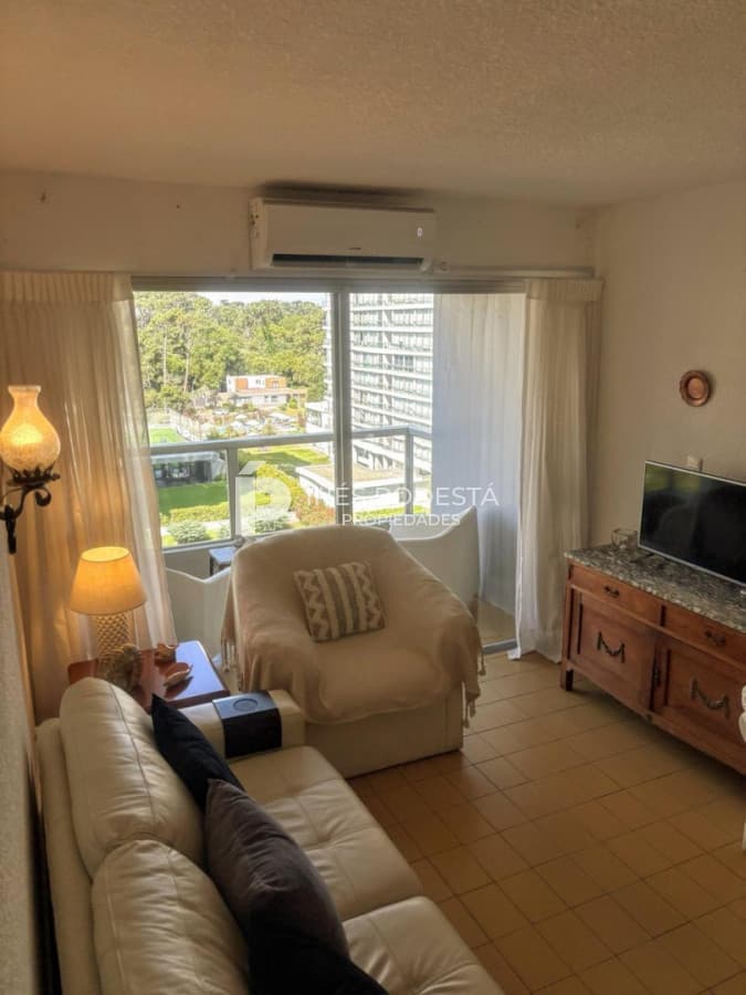 Apartamento en alquiler de 2 dormitorios