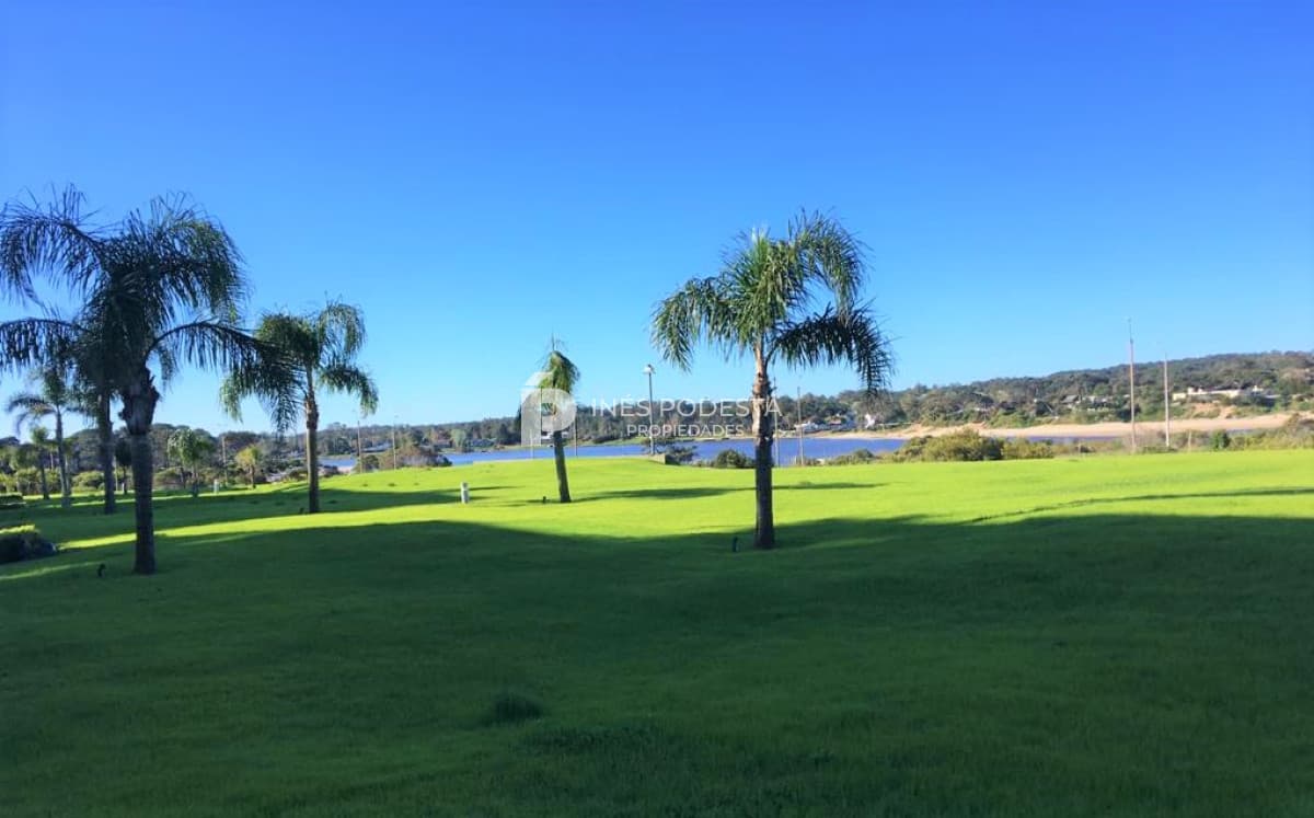 Apartamento ID.38262 - Tiburón terraza barra!!Excepcional planta baja con piscina propia.