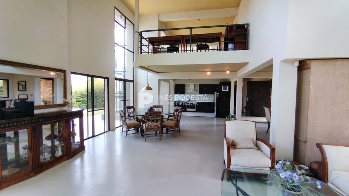 Alquiler casa 5 dormitorios| Rincón del Indio| Punta del Este