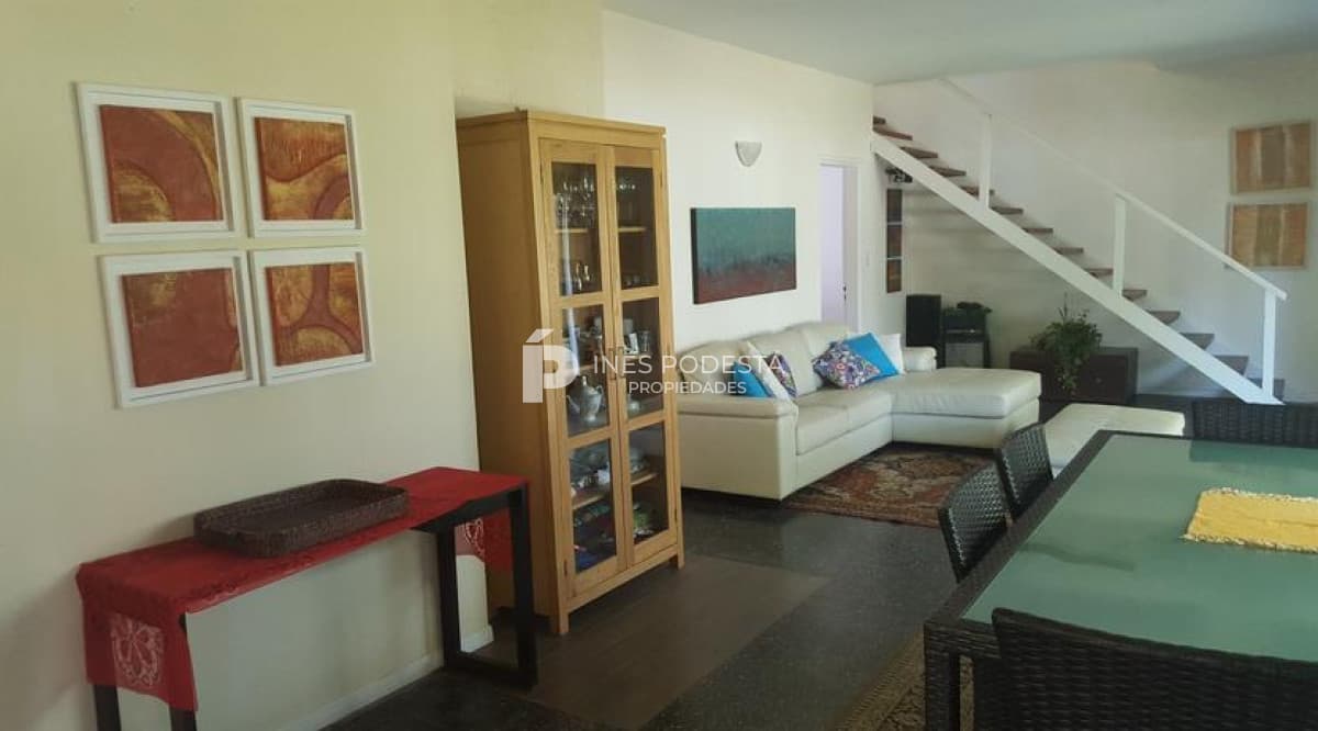 Casa con piscina