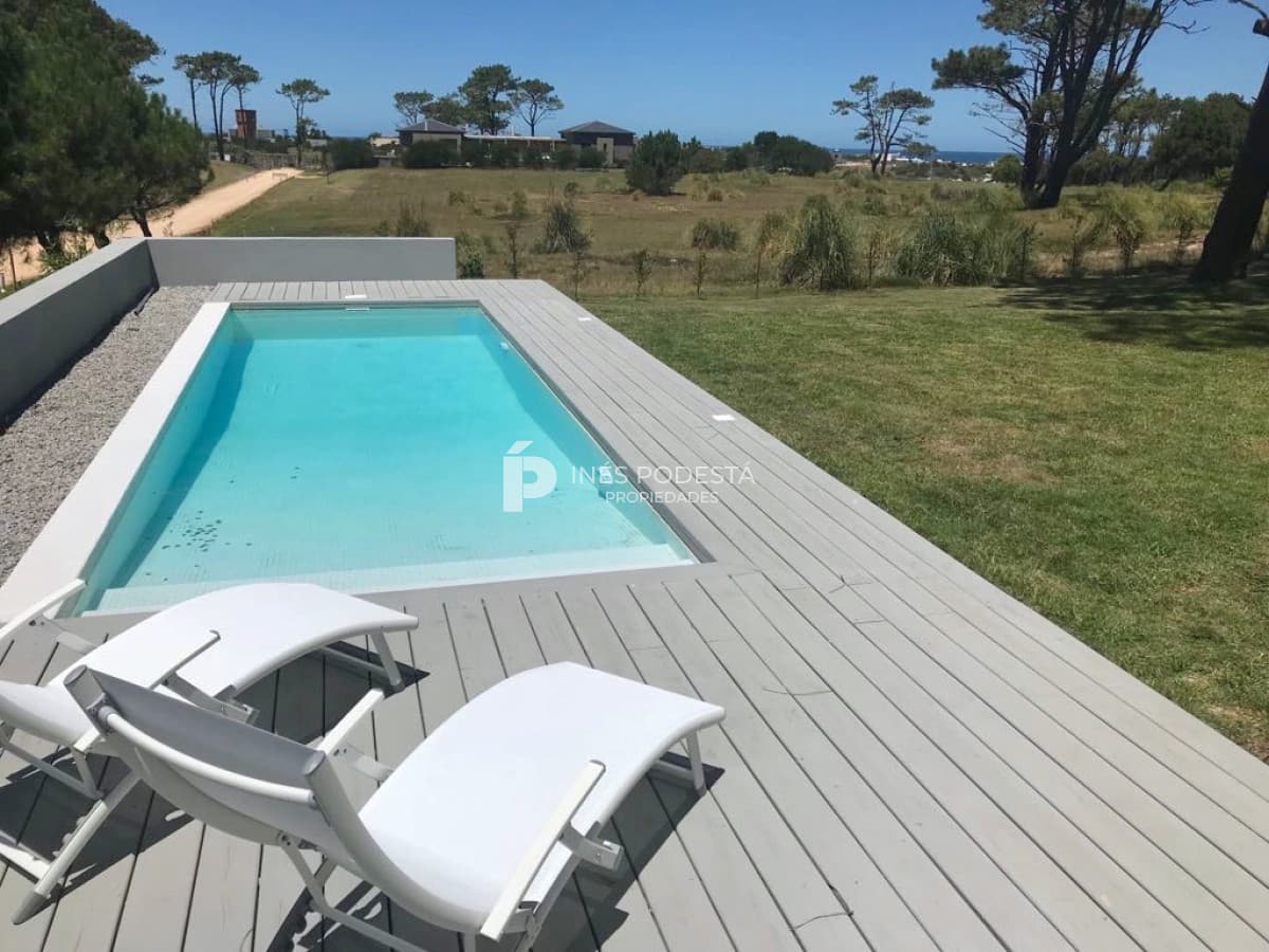 Casa ID.8224 - Alquiler y venta Pinares del Faro, José Ignacio, 5 dormitorios