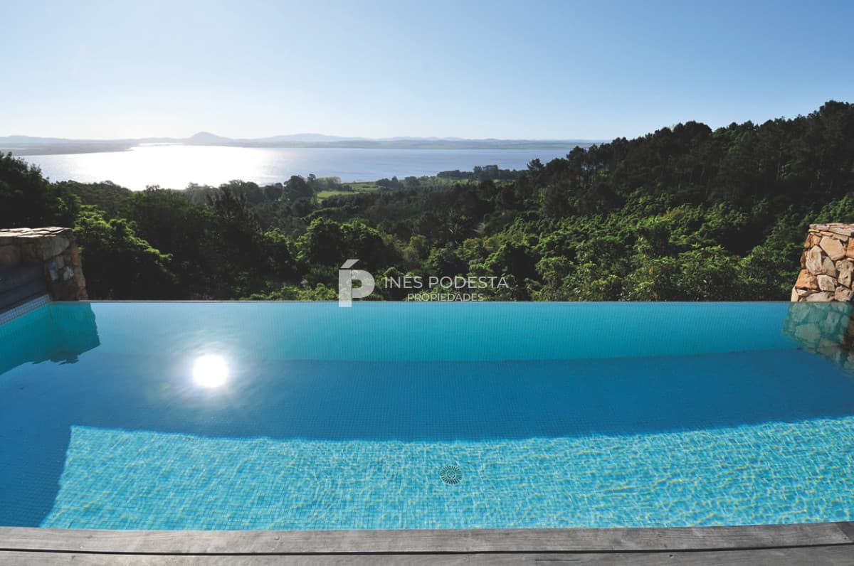 Casa ID.37266 - Venta casa con 4 suites