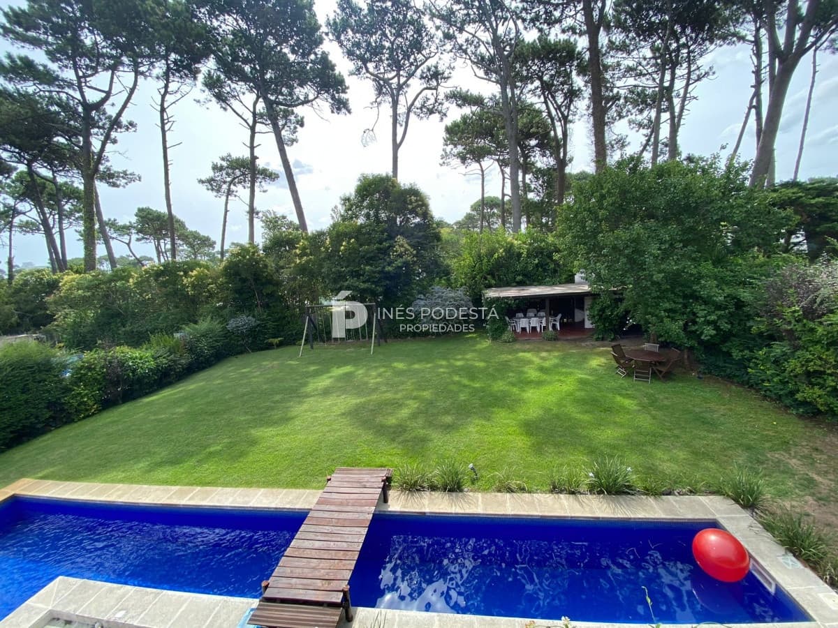 Casa ID.6797 - CASA VENTA Y ALQUILER DE TEMPORADA 4 DORMITORIOS Y DEPENDENCIA