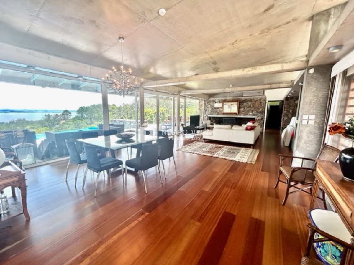 Casa ID.37266 - Venta casa con 4 suites
