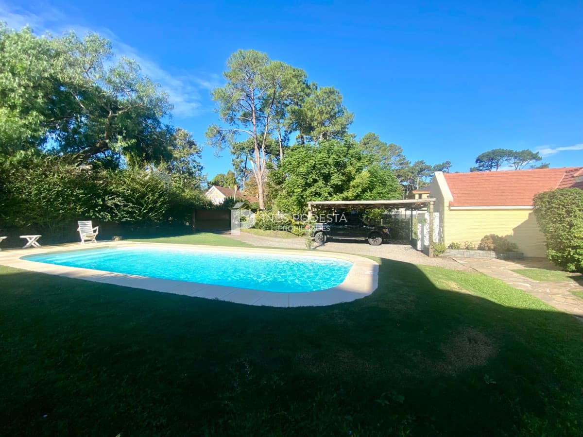 Casa ID.41446 - Venta casa en mansa de 5 dormitorios