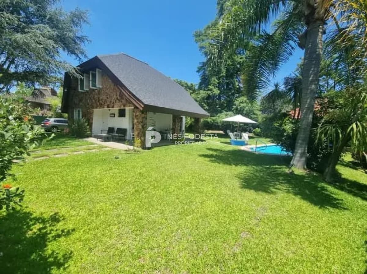 Casa con piscina en alquiler Punta del Este