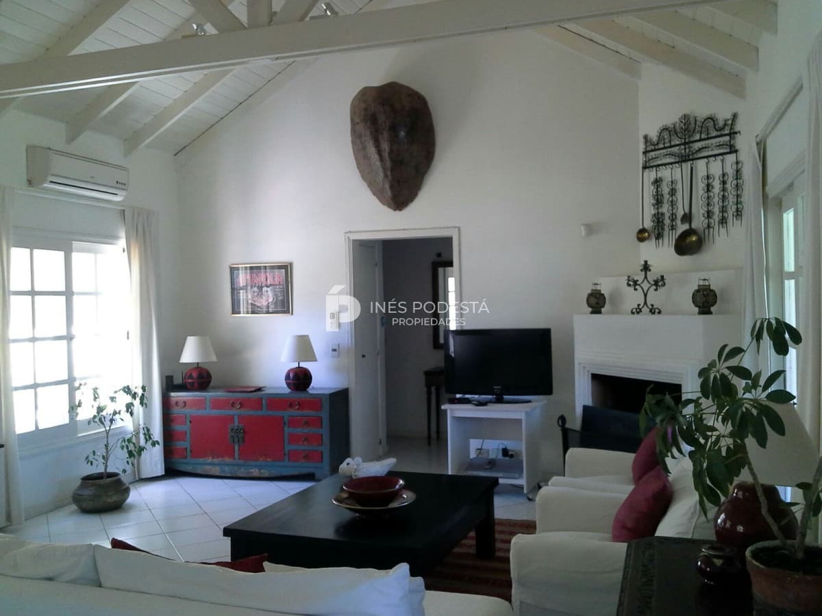 Casa en alquiler de 3 dormitorios