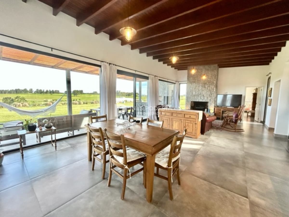 Casa ID.40180 - VENTA EN PUEBLO MIO, DOS SUITES MÁS TOILETTE