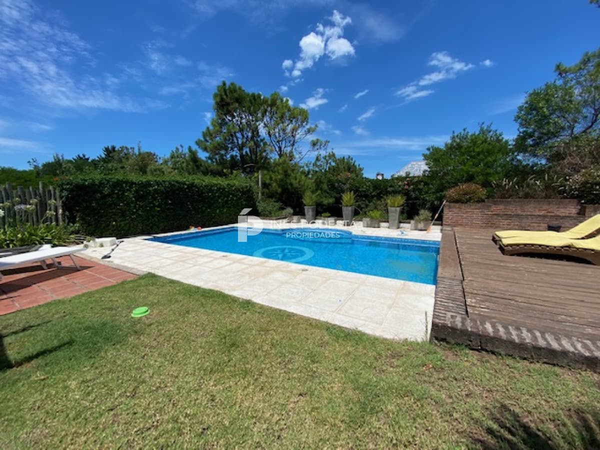 Casa ID.37666 - Portezuelo a 200 mts del mar!!