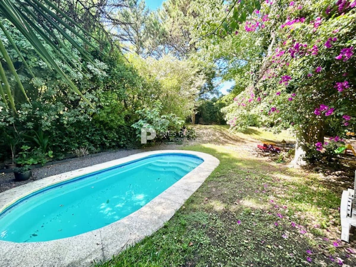 Casa ID.325 - Casa en Venta 5 dormitorios en San Rafael