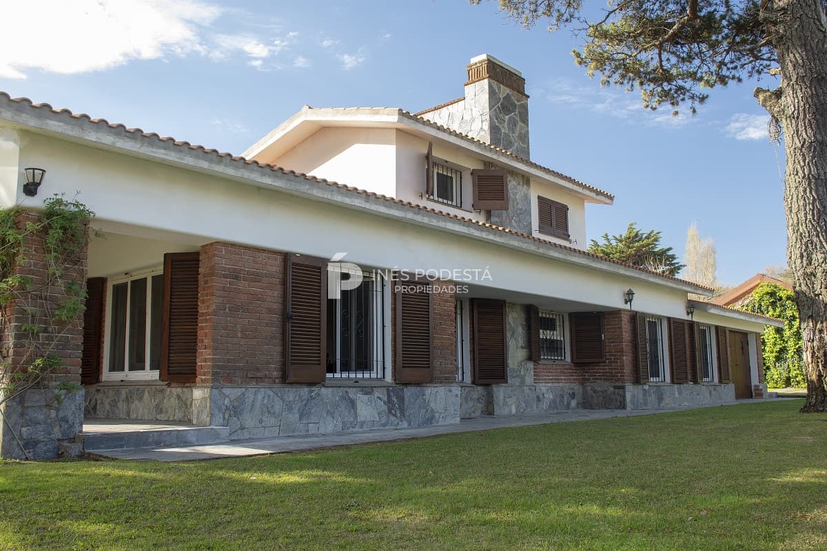 Alquiler casa de temporada, 7 dormitorios mansa Punta del Este