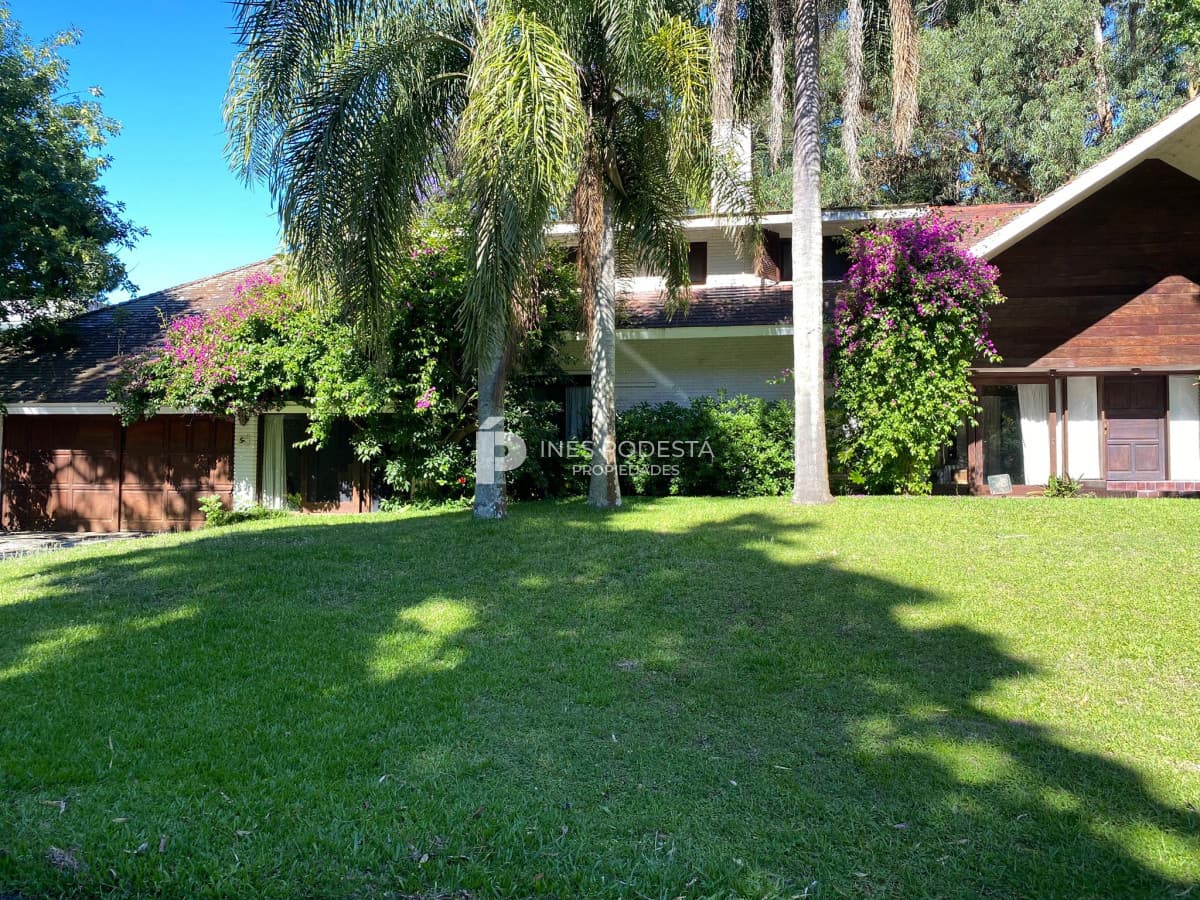 Alquiler casa 5 dormitorios Punta del Este