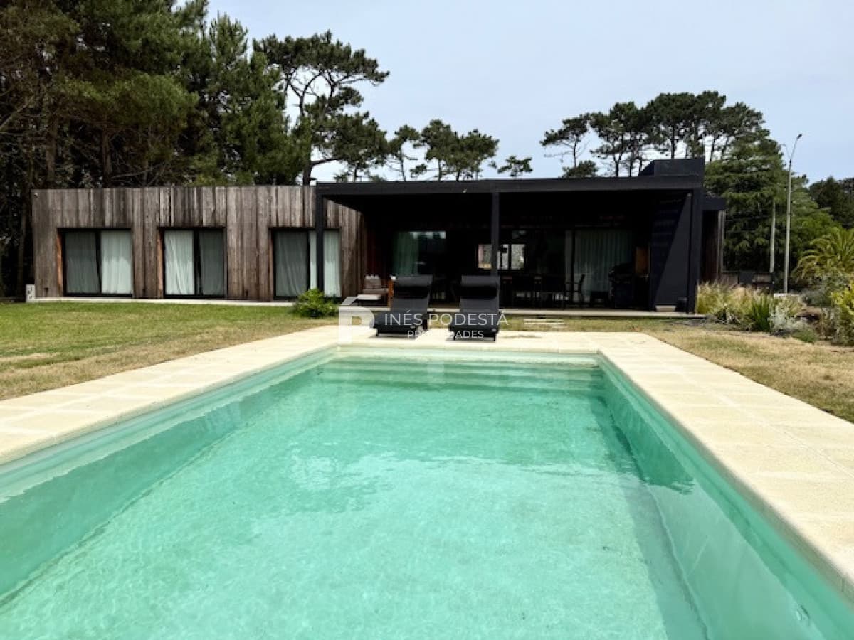 Alquiler en San Rafael barrio privado 3 dormitorios Punta del Este
