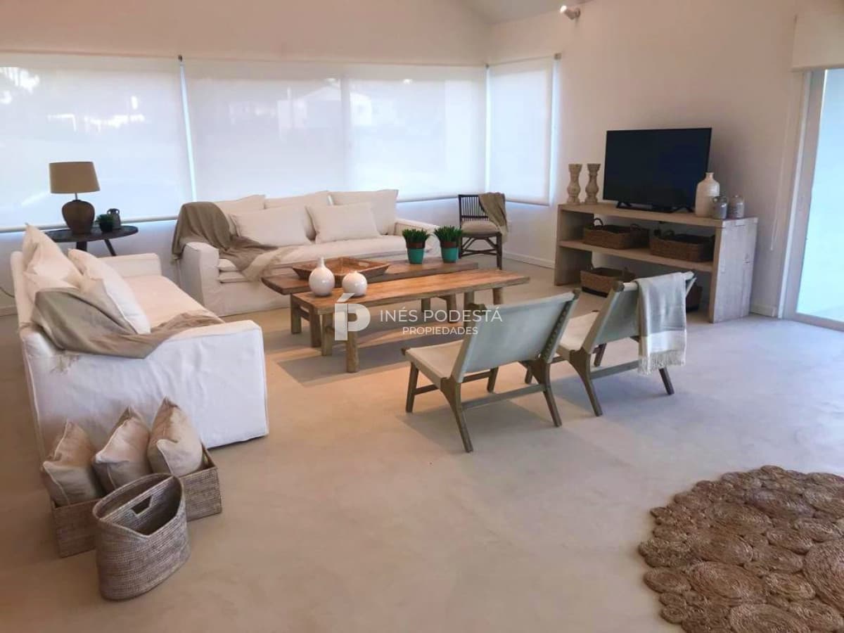 Casa ID.8224 - Alquiler y venta Pinares del Faro, José Ignacio, 5 dormitorios