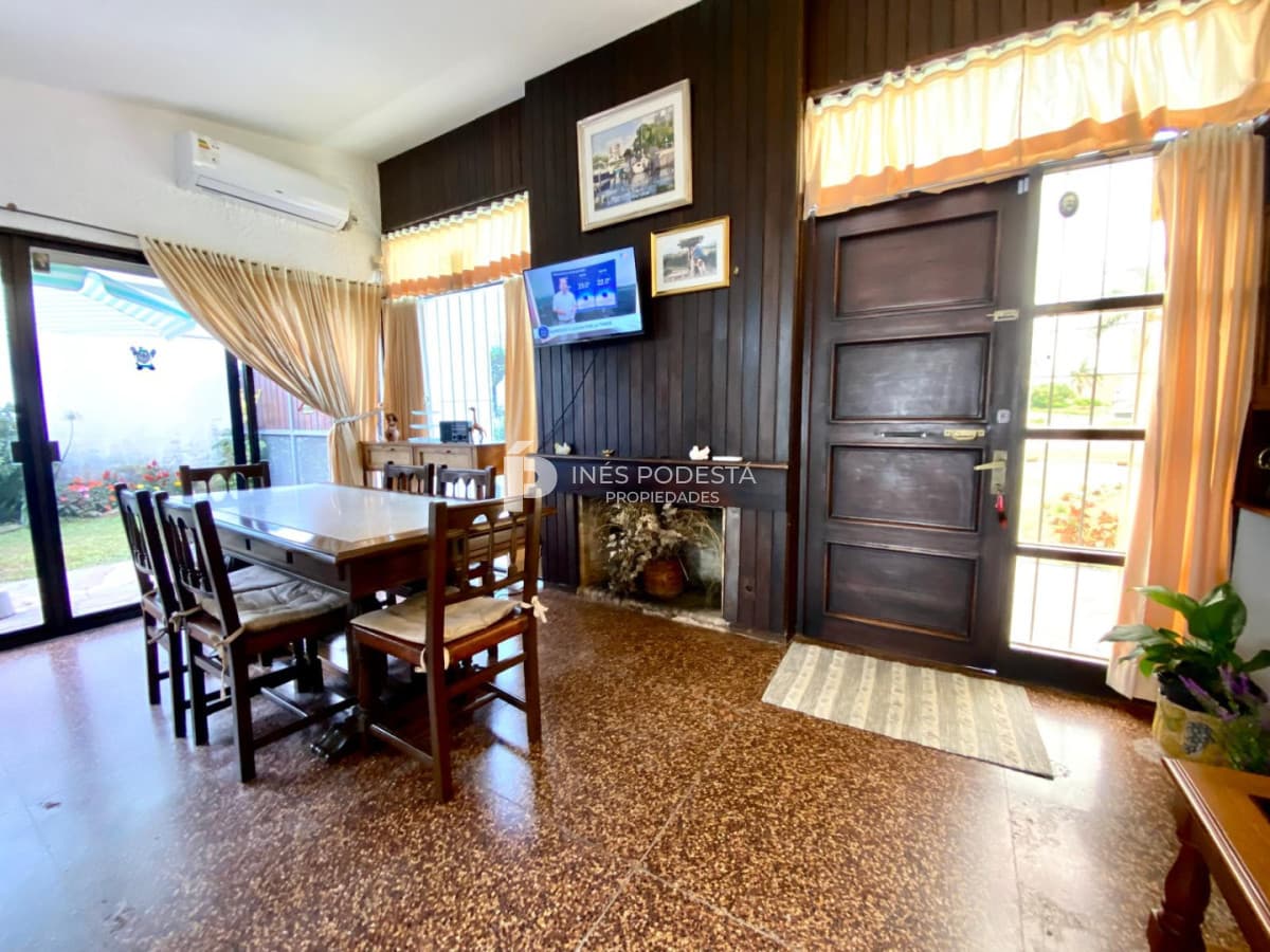 Casa ID.42072 - Casa de 2 dormitorios Mansa Punta del Este