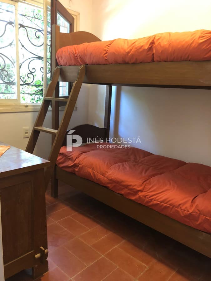 Casa de 3 dormitorios en alquiler