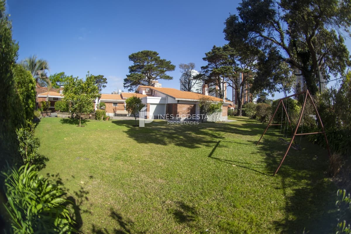Alquiler casa de temporada, 7 dormitorios mansa Punta del Este