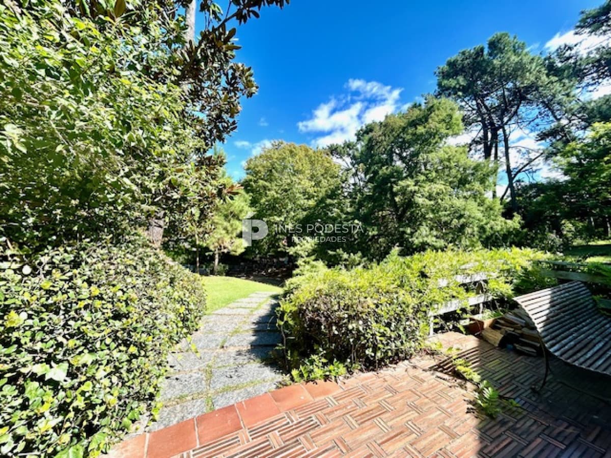 Casa ID.325 - Casa en Venta 5 dormitorios en San Rafael