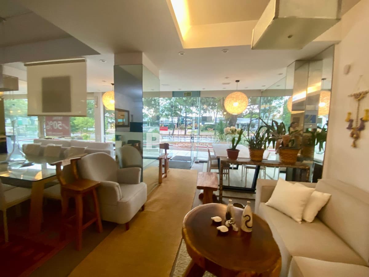 Local Comercial ID.8005 - LOCAL EN PUNTA DEL ESTE EN VENTA Y ALQUILER