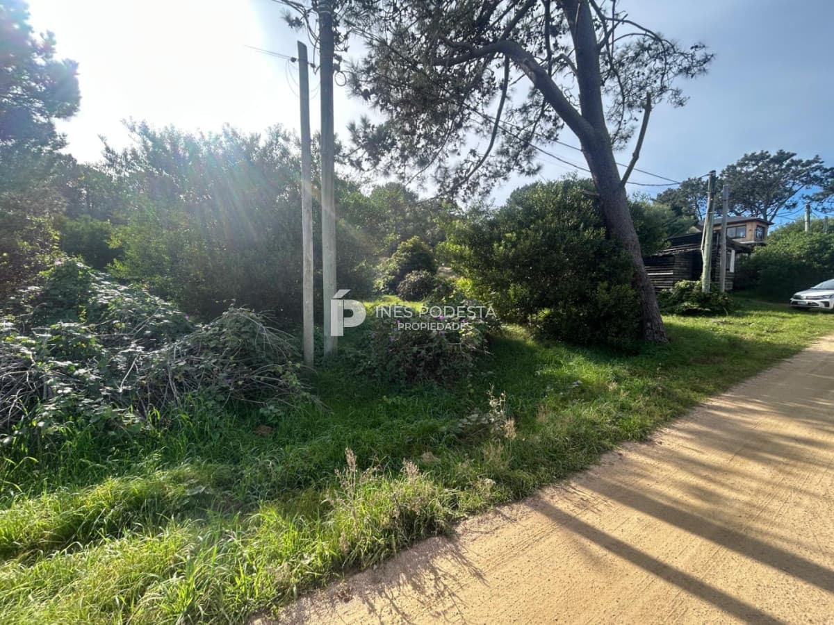 Terreno ID.42172 - Lote en venta en Manantiales