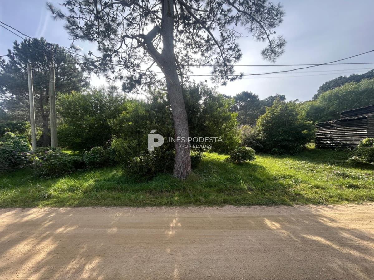 Terreno ID.42172 - Lote en venta en Manantiales