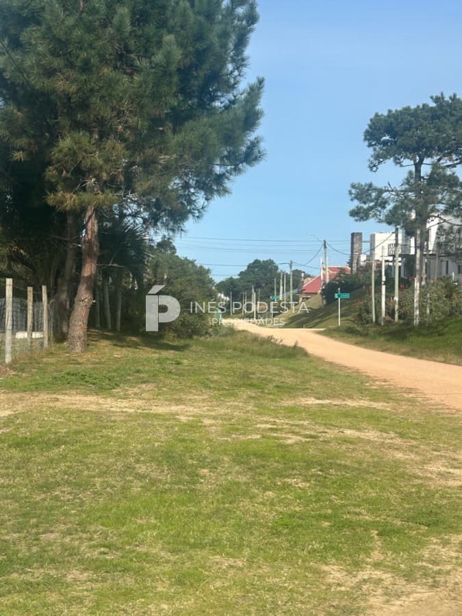 Terreno ID.42172 - Lote en venta en Manantiales