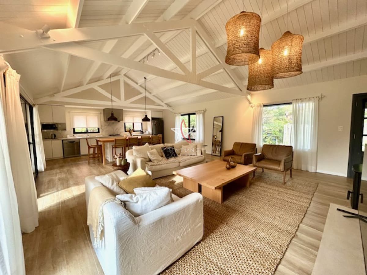Alquiler casa a estrenar en golf - Bintang Propiedades