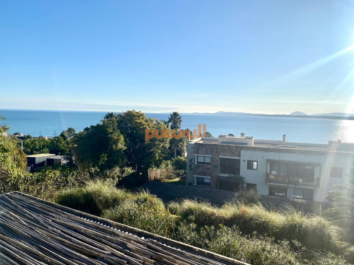 Venta en Quartier de Punta Ballena  2 suites