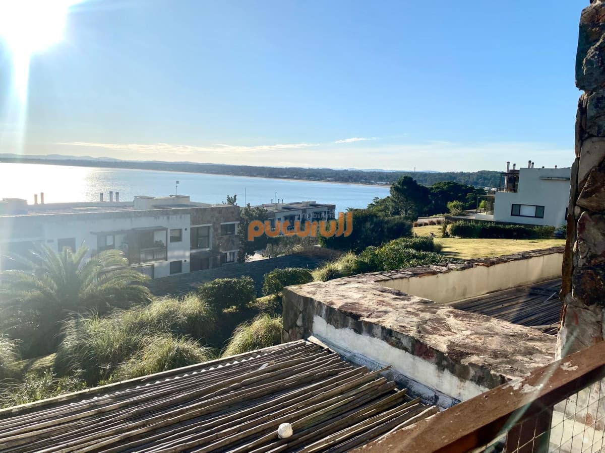 Venta en Quartier de Punta Ballena  2 suites