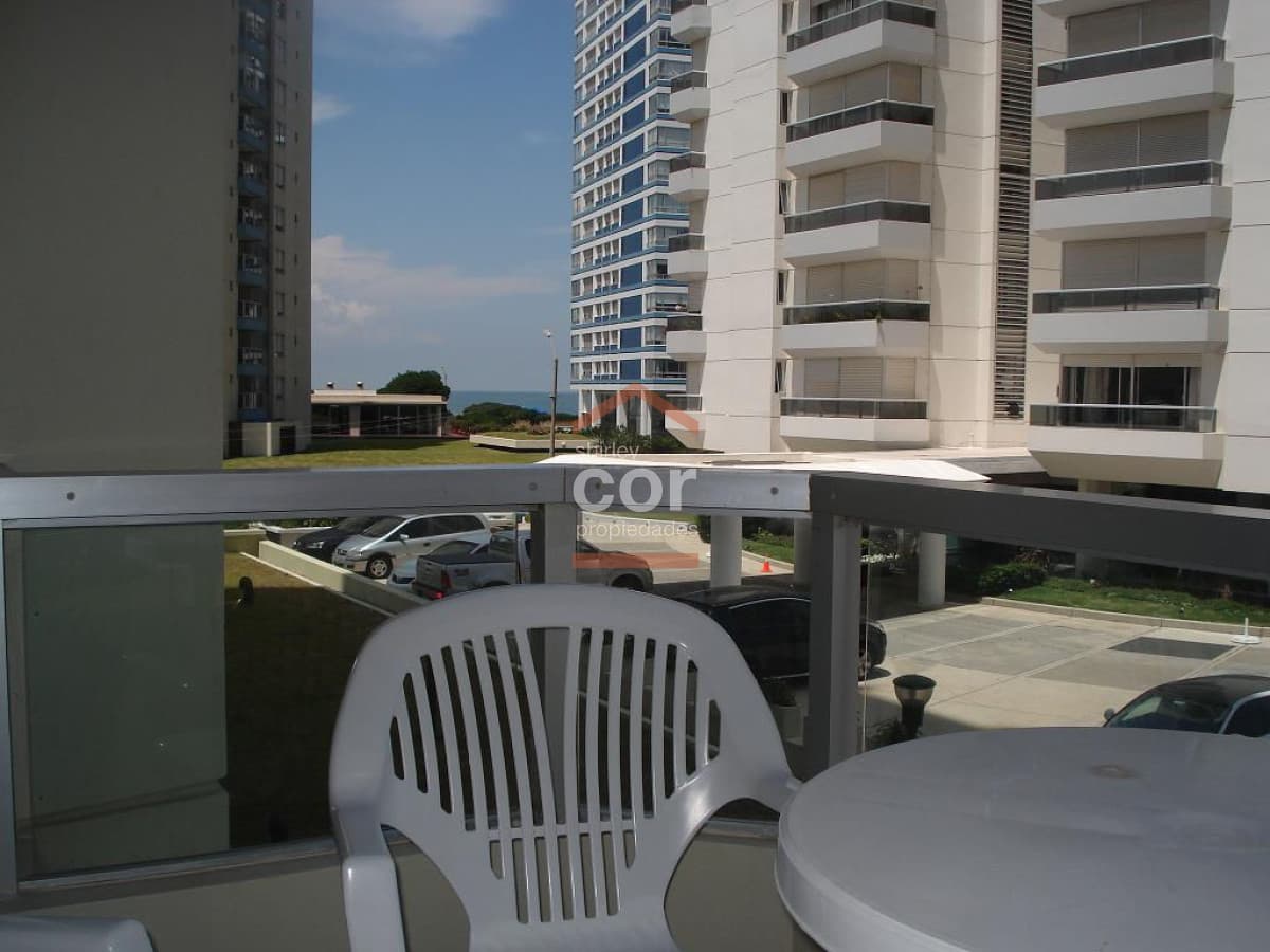 Apartamento en Punta del Este, Brava
