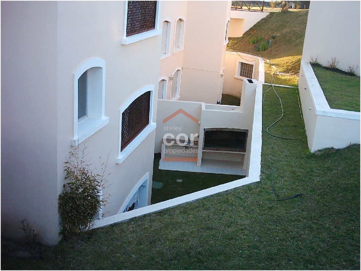 Apartamento en Manantiales, Manantiales
