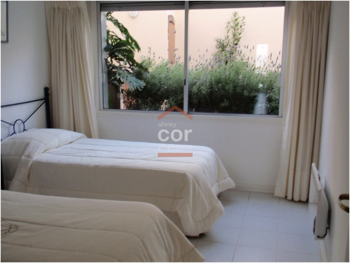 Apartamento en Manantiales, Manantiales