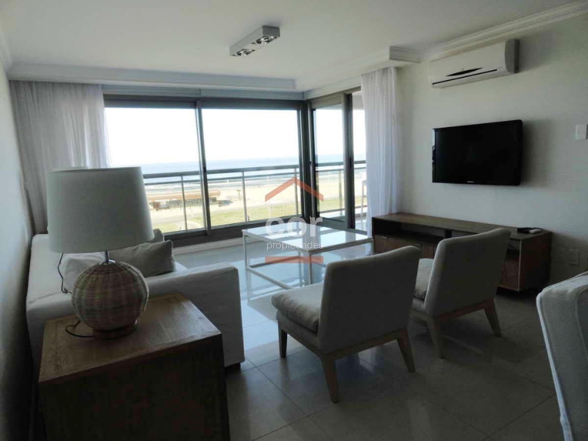 Apartamento en Punta del Este, Brava