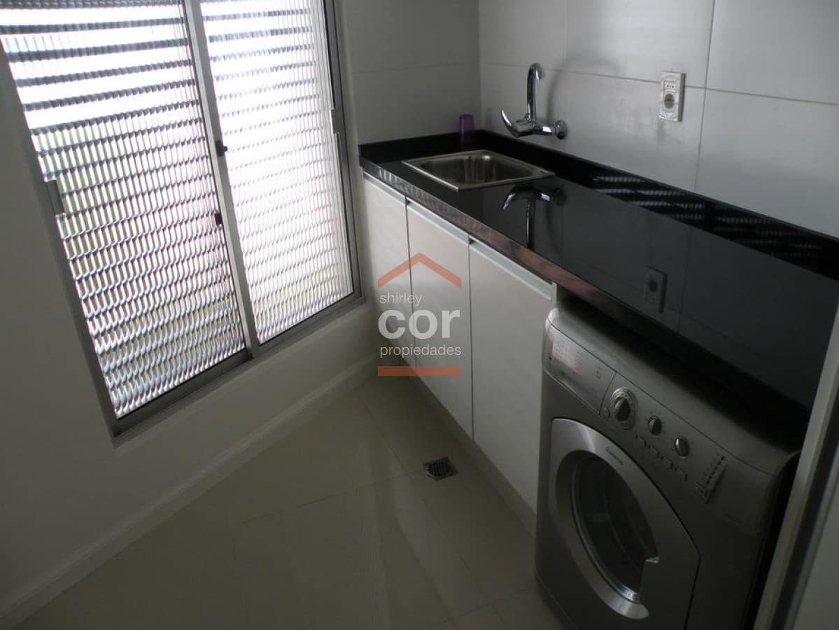 Apartamento en Punta del Este, Mansa