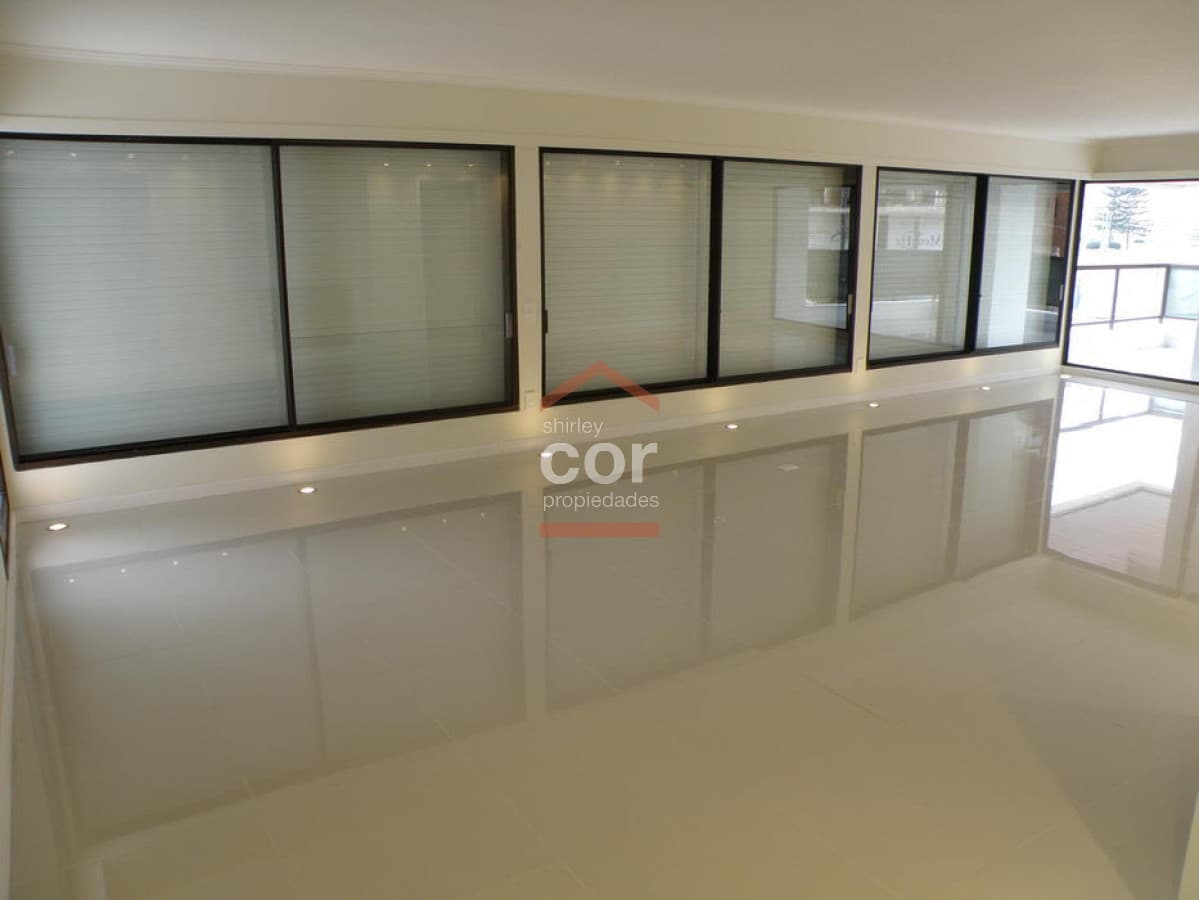 Apartamento en Punta del Este, Mansa