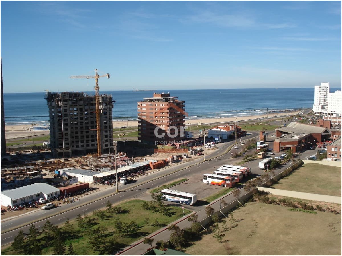Apartamento en Punta del Este, Mansa