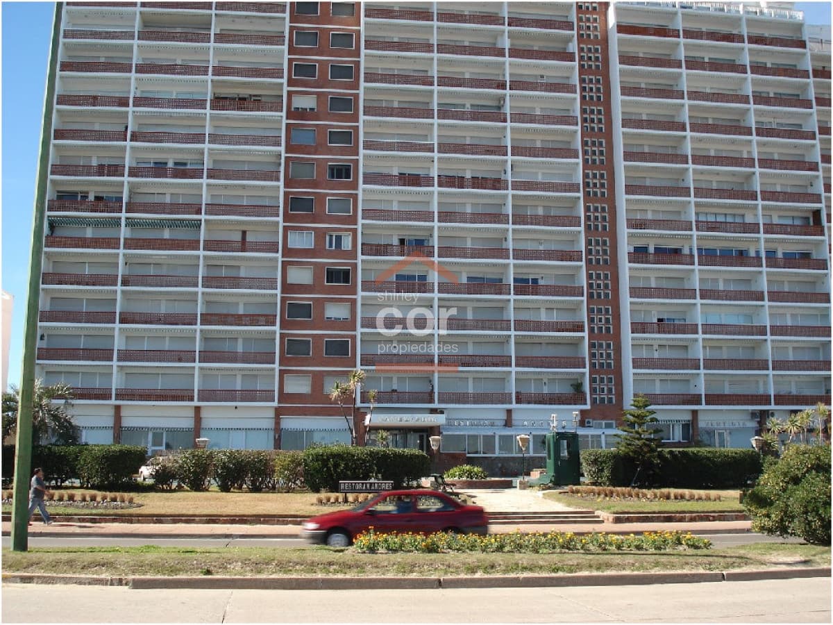 Apartamento en Punta del Este, Mansa