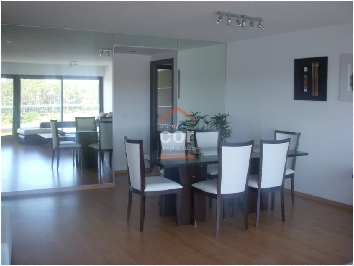 Apartamento en Punta del Este, Mansa