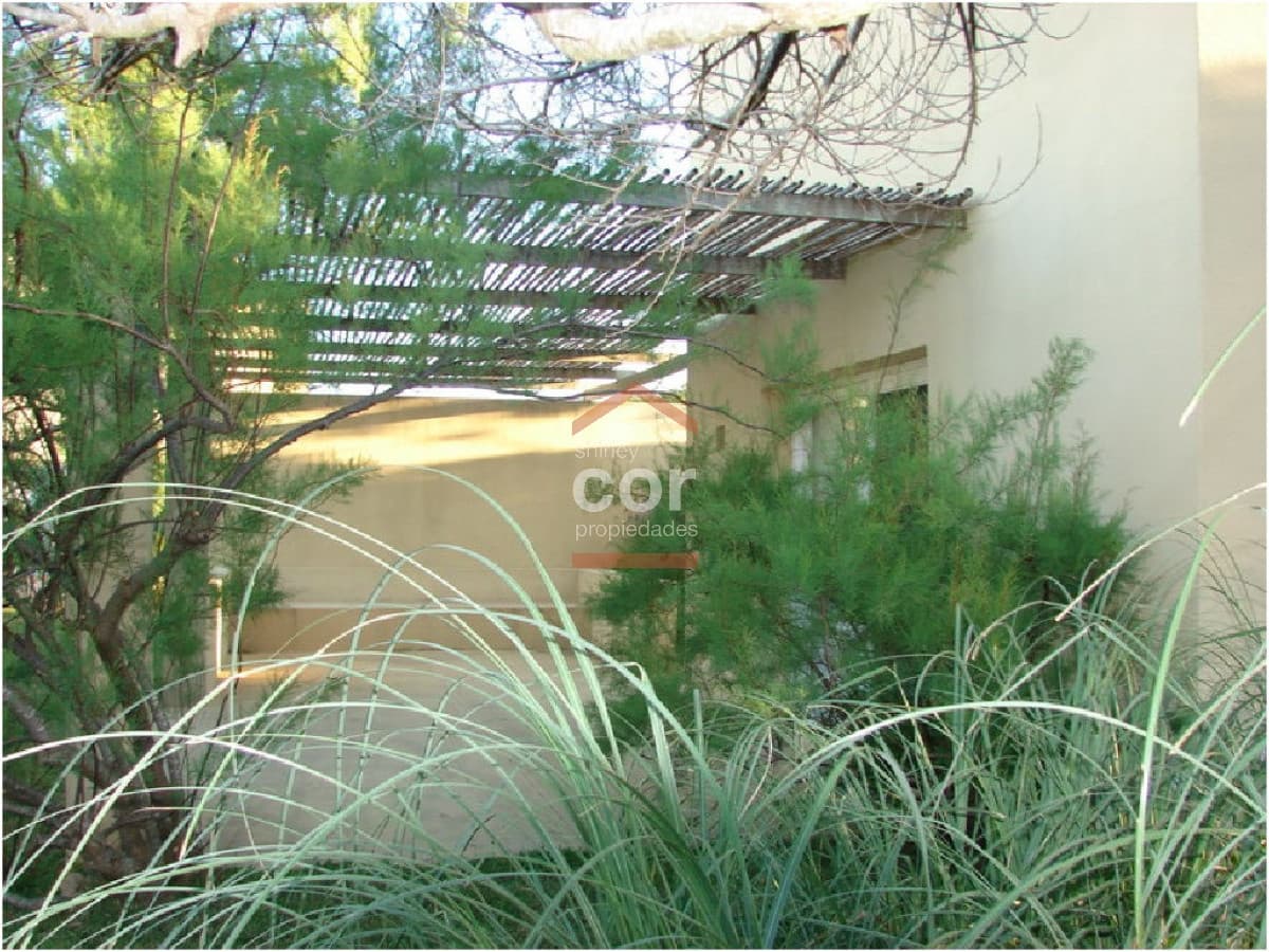 Casa en Manantiales, Punta Piedras