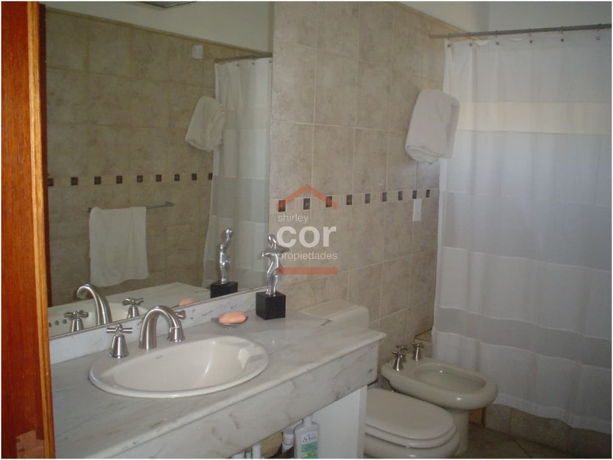 Casa en Manantiales, Manantiales