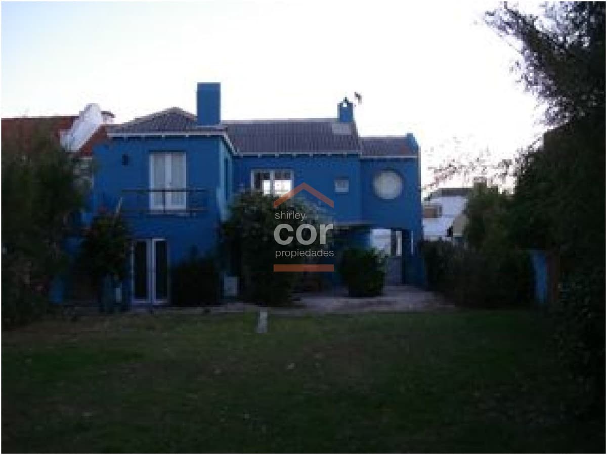 Casa en Manantiales, Manantiales