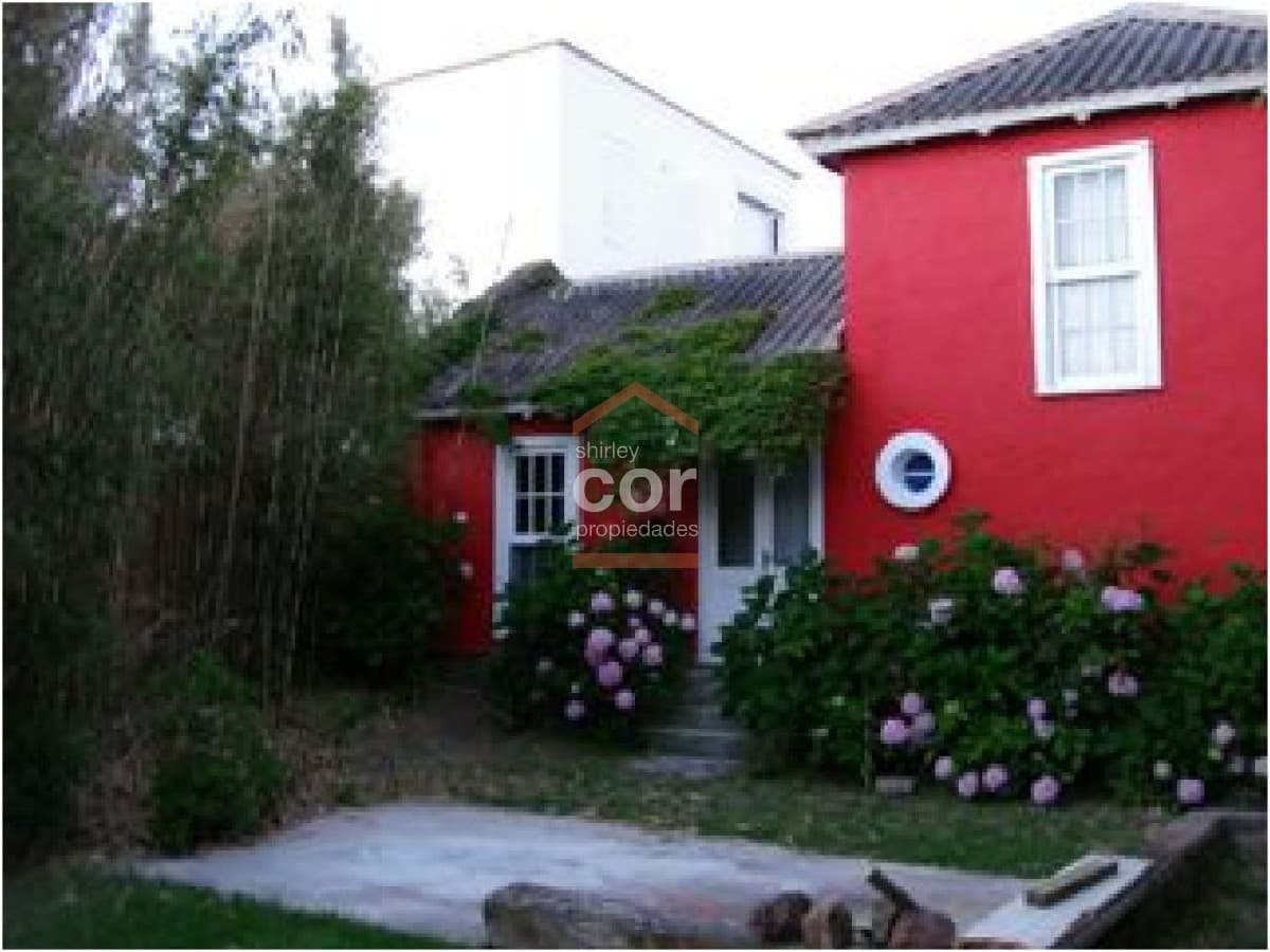 Casa en Manantiales, Manantiales