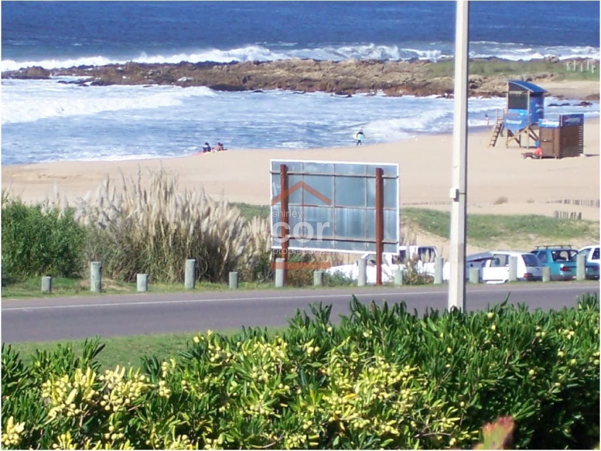 Casa en La Barra, Montoya