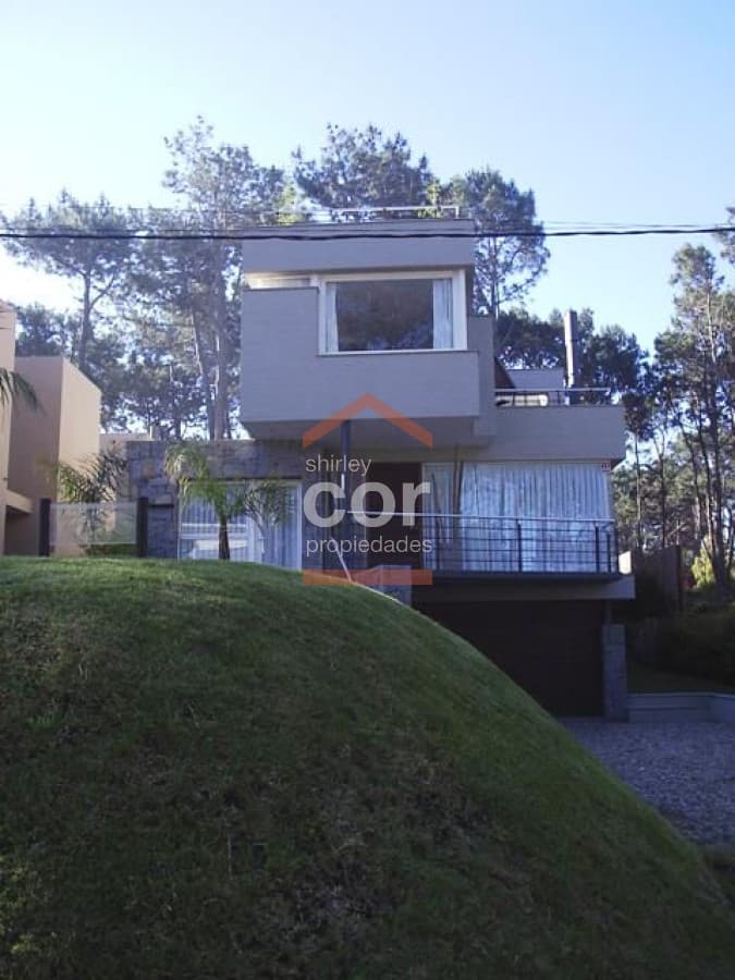 Casa en La Barra, Montoya