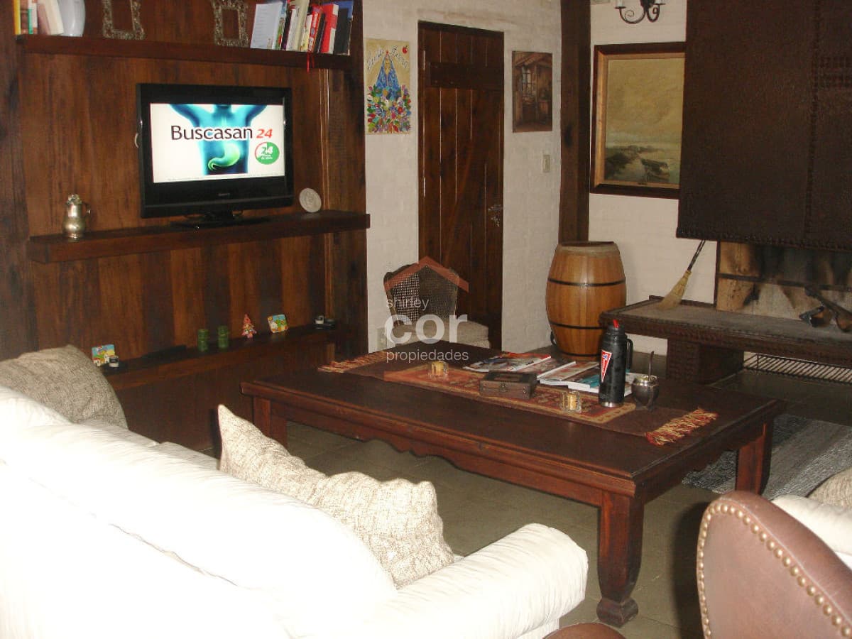 Casa en La Barra, El Tesoro