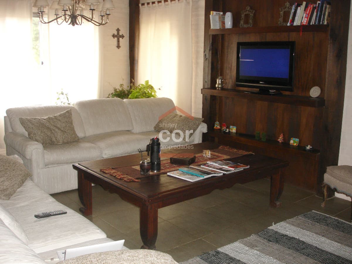Casa en La Barra, El Tesoro