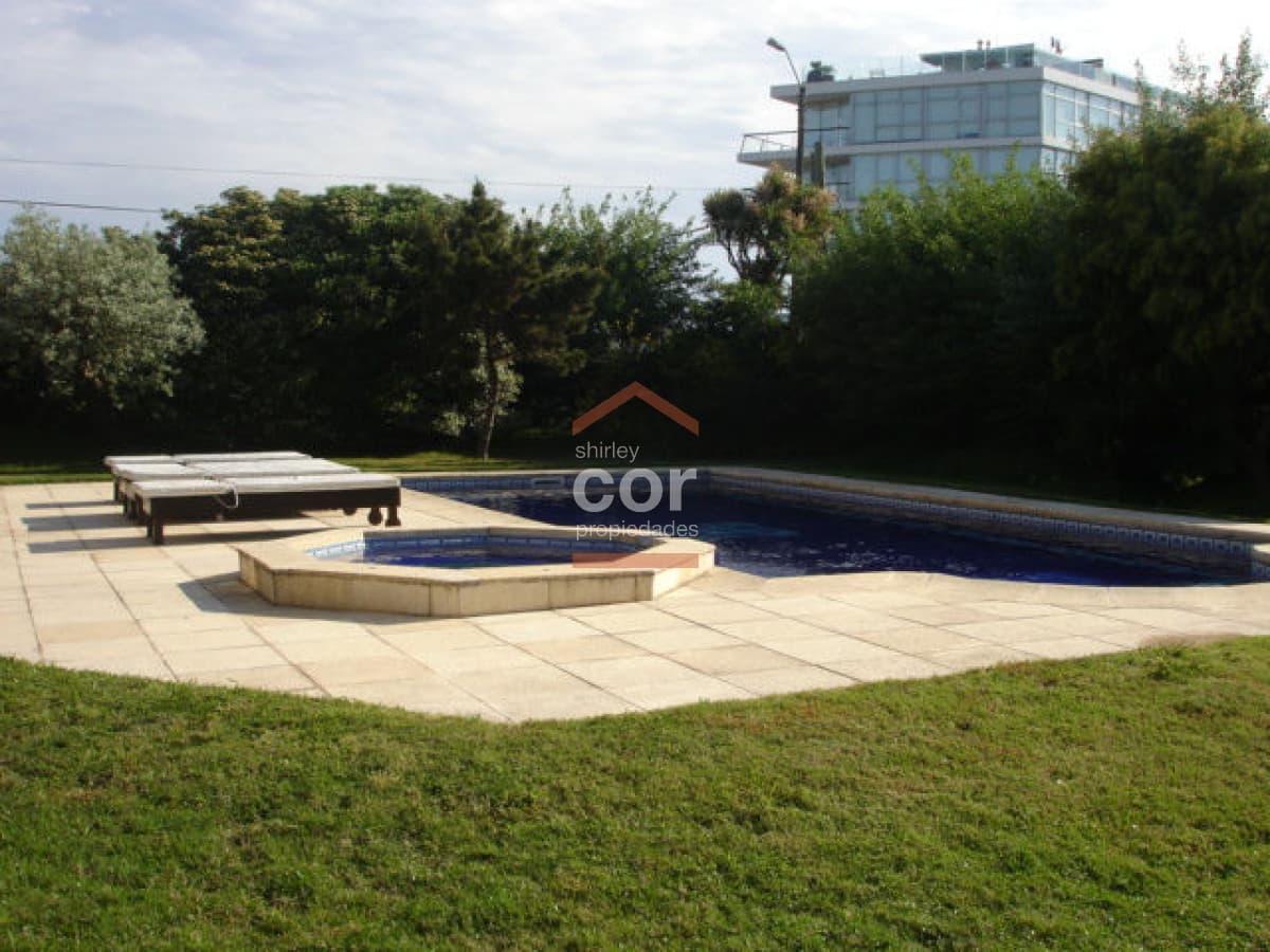 Casa en La Barra, El Tesoro