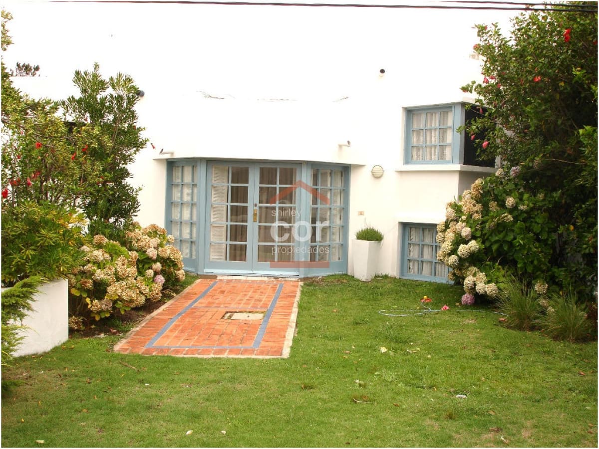 Casa en La Barra, Montoya